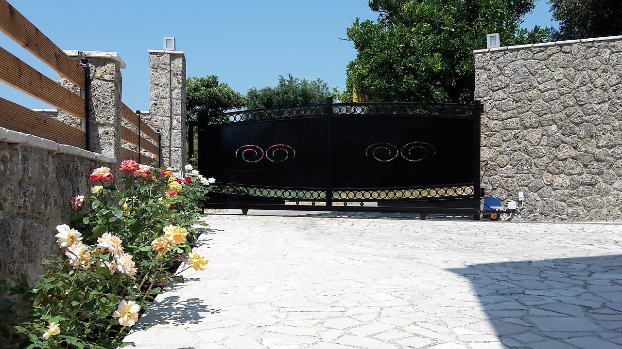 Achillion Luxury Corfu Villa & Suites ペラマ エクステリア 写真