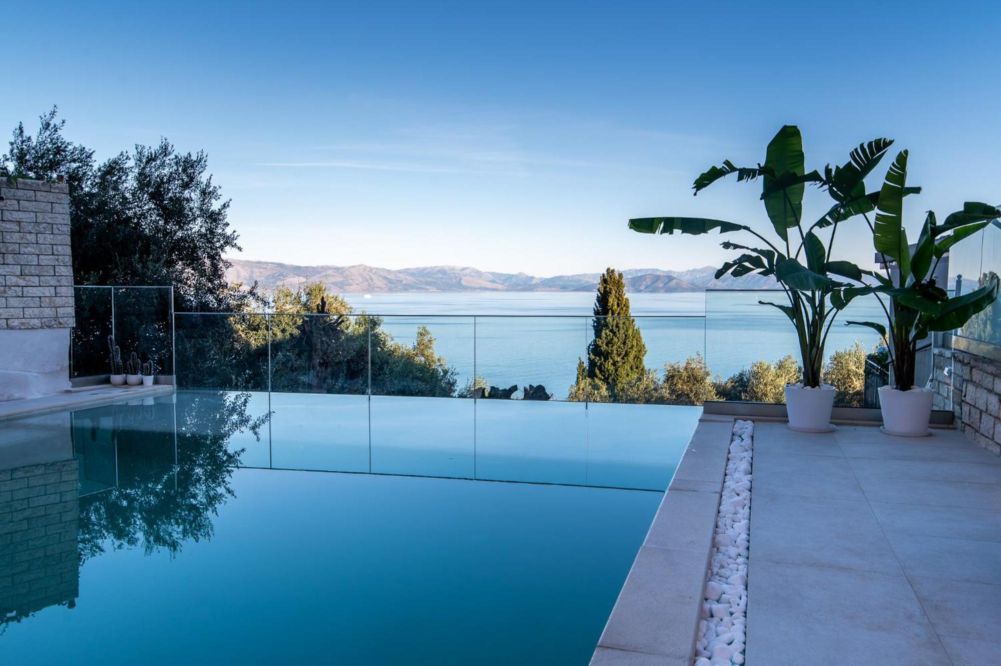 Achillion Luxury Corfu Villa & Suites ペラマ エクステリア 写真